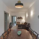 Jardim Do Embaixador Apartments By Lovelystay Lissabon